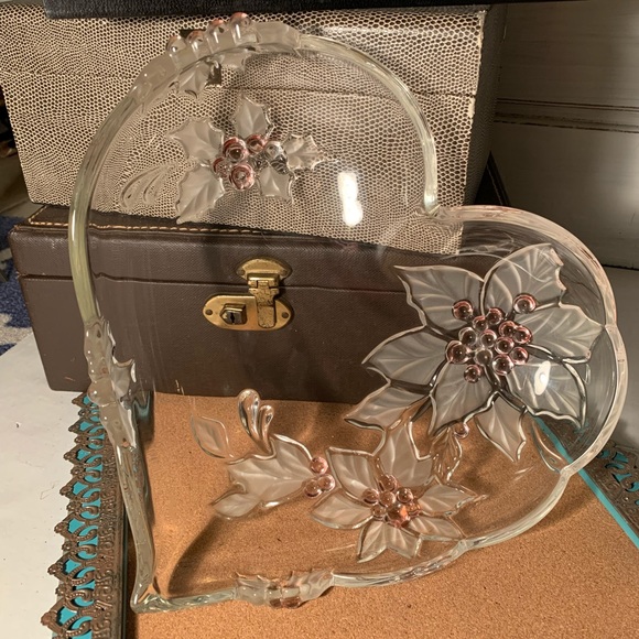 Mikasa Crystal Christmas Serving Plate (C1) - Picture 1 of 6
